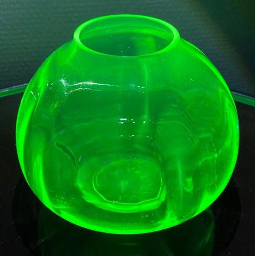 Kristalunie Maastricht - W.J. Rozendaal - Vaas - Glas -, Antiek en Kunst, Antiek | Glas en Kristal