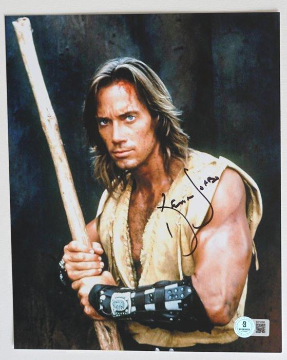 Xena, Warrior Princess - signed by Kevin Sorbo (Hercules) -, Verzamelen, Film en Tv