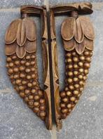 Architectonisch ornament (2) - 1850-1900 - Druiventrossen, Antiek en Kunst