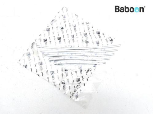 Embleem Piaggio | Vespa MP3 125 2006-2008 M47300 (652799), Motoren, Onderdelen | Overige, Gebruikt, Verzenden