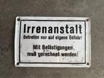 teken van een psychiatrisch ziekenhuis - Emaille plaat -