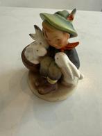 Goebel - M.I. Hummel - Figuur - Junge mit Kaninchen - TMK2 -