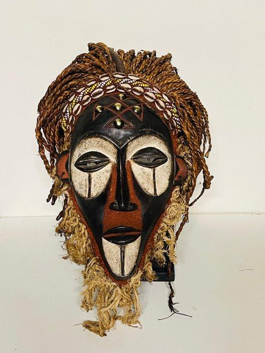 Masker - Chokwe Mwana Pwo - Chokwe - Angola (Zonder, Antiek en Kunst, Kunst | Niet-Westerse kunst