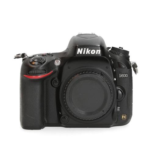 Nikon D600 - 18.148 kliks, Audio, Tv en Foto, Fotocamera's Digitaal, Zo goed als nieuw, Nikon, Ophalen of Verzenden