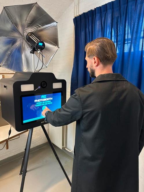 Photobooth kopen - incl uitleg & begeleiding - pin systeem, Hobby en Vrije tijd, Feestartikelen | Verhuur, Nieuw