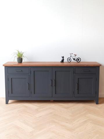 Grijs dressoir met teakhout blad | Antracieten kast | Vavivo beschikbaar voor biedingen