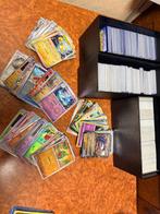2100 Bulk kaarten, Hobby en Vrije tijd, Verzamelkaartspellen | Pokémon, Nieuw