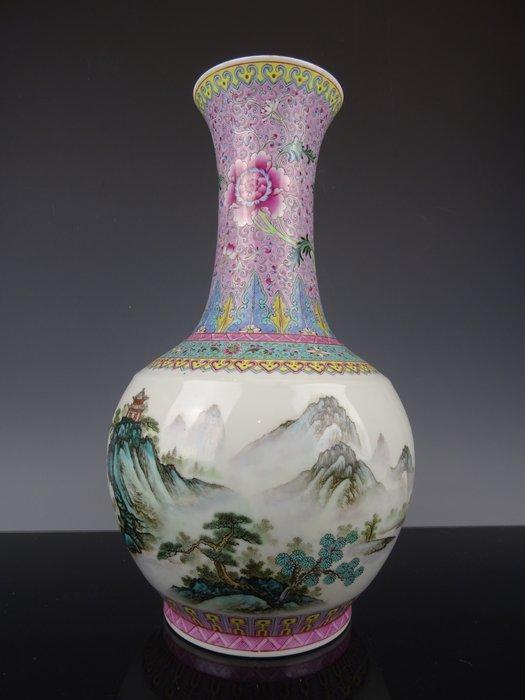 Vaas - Porselein - China - Qianlong merk, Antiek en Kunst, Antiek | Overige Antiek