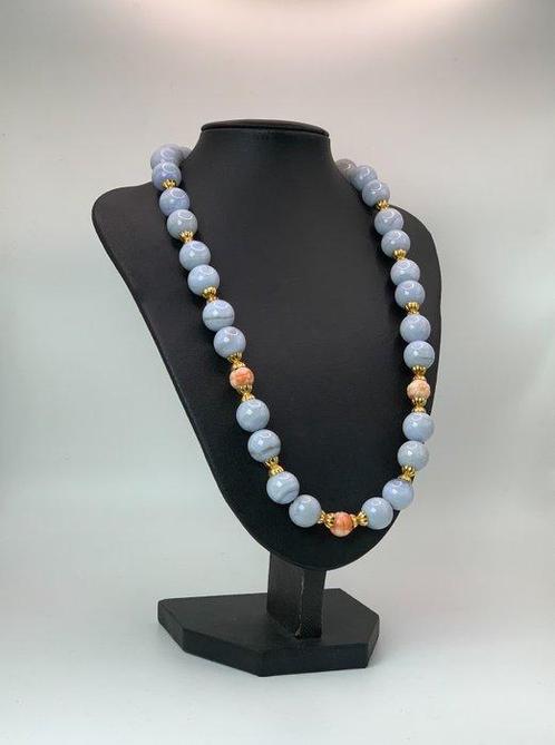 Halsketting - 18 karaat Geel goud - Koraal - Chalcedoon, Sieraden, Tassen en Uiterlijk, Kettingen