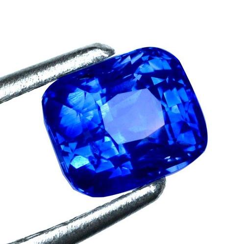 1 pcs Blauw Saffier - 2.01 ct - Asian Institute of, Sieraden, Tassen en Uiterlijk, Edelstenen
