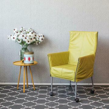 8 Fraaie Montis Chaplin (eetkamer)stoelen limegroen beschikbaar voor biedingen