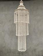 NO RESERVE PRICE - SL04 - Stunning Shell Chandelier -