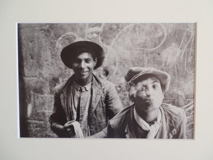 Henri Cartier-Bresson (1908–2004) - Children, Antiek en Kunst, Kunst | Designobjecten