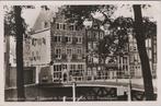 AMSTERDAM - Oude Trapgevel de Leeuwenburg a.d. O.Z. Voorb..., Verzenden, Gelopen