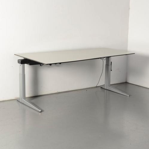 Ahrend Essa elektrisch bureau, wing, zandmelee blad, 160 x, Huis en Inrichting, Bureaus, Ophalen of Verzenden