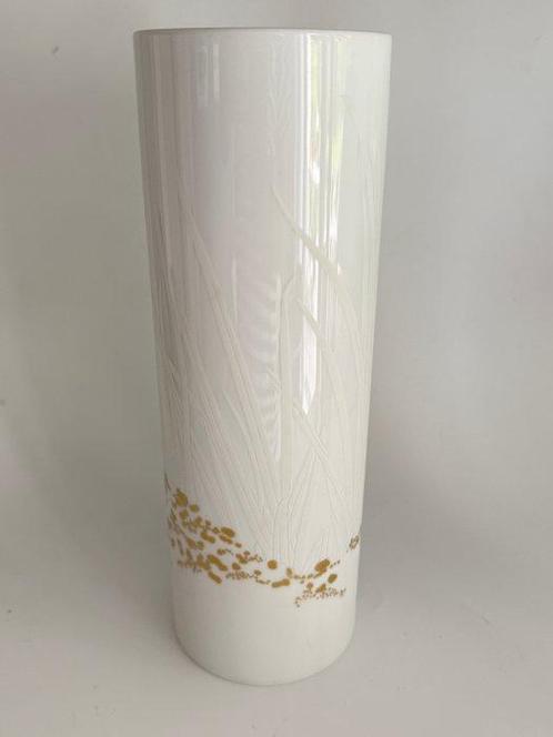 Rosenthal - Müller Behrend - Vaas - 26,5 cm reliëf wit, Antiek en Kunst, Antiek | Glas en Kristal