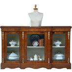 Credenza vitrine met 3 beglaasde deuren ca 1870 notenhouten, Antiek en Kunst, Antiek | Meubels | Kasten, Ophalen of Verzenden