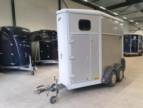 IFOR Williams Trailer HB 403 Met vooruitloop, Dieren en Toebehoren, Paarden en Pony's | Trailers en Aanhangwagens