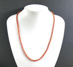 Prachtige koraalparels, 100% natuurlijk, aan draad om tot