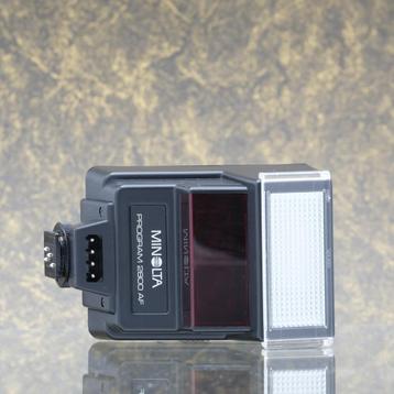 Minolta program 2000 AF flitser - Tweedehands beschikbaar voor biedingen