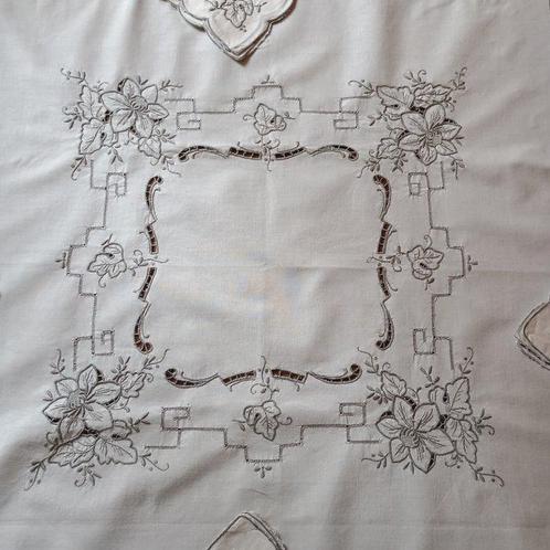 Tafelkleed (5) - 102 cm - 102 cm - Nappe een thee, Antiek en Kunst, Antiek | Kleden en Textiel
