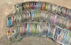 Pokémon - 500 Bulk kaarten Foil, Reverse holo - Scarlet &, Hobby en Vrije tijd, Verzamelkaartspellen | Pokémon, Nieuw