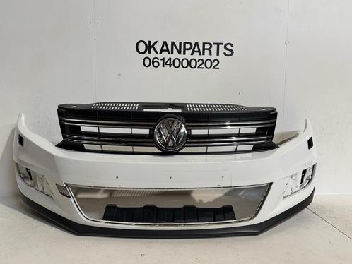 Volkswagen Tiguan 5N Facelift voorbumper 5N0807221K, Auto-onderdelen, Carrosserie en Plaatwerk, Gebruikt, Voor, Bumper, Ophalen