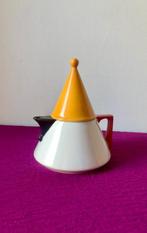 J. Kronester - Theepot - Futura - Porselein - Voor Douwe