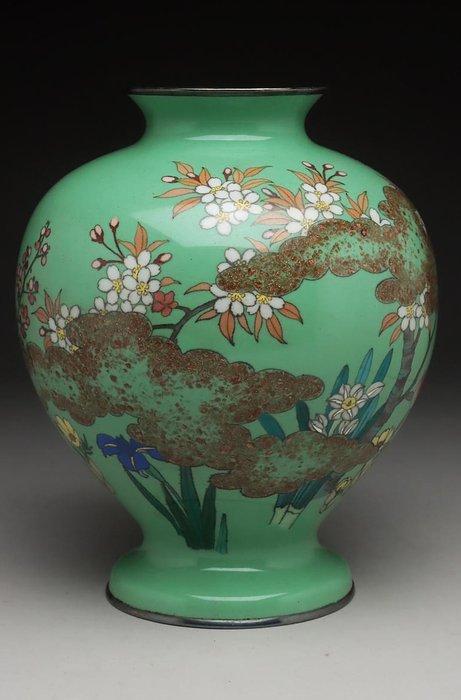 Vaas - Brons, Emaille, Zeer fijne cloisonné vaas met floraal, Antiek en Kunst, Antiek | Overige Antiek