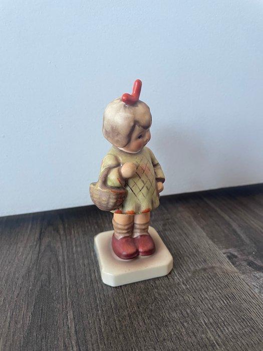 Goebel - M.I. Hummel - Beeldje, Ik bracht je een cadeau -, Antiek en Kunst, Curiosa en Brocante