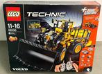 Lego Set - 42030 - Technic - Technik Volvo Roadlader Bagger, Nieuw