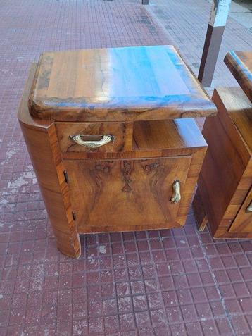 Nachtkastje (2) - Hout beschikbaar voor biedingen