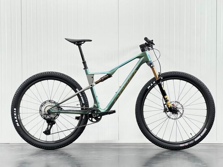 Orbea Oiz M10 fully carbon Di2 Large 29er 1x12v mountainbike, Fietsen en Brommers, Fietsen | Mountainbikes en ATB, Fully, Heren
