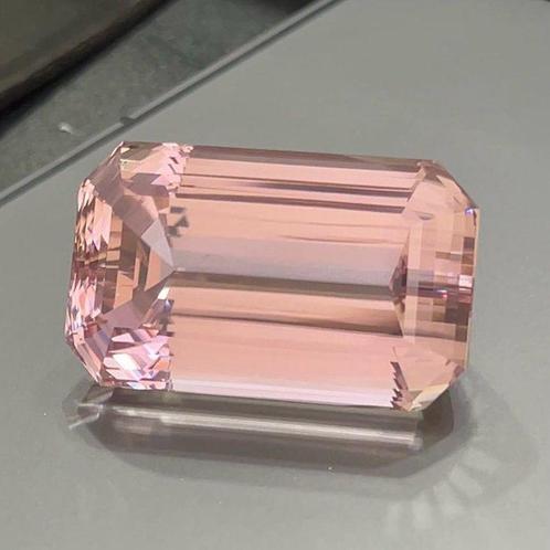 Roze Kunziet - 351.25 ct - Bellerophon Gemlab, Sieraden, Tassen en Uiterlijk, Edelstenen