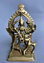 Religieuze en spirituele objecten - Mahsuramardin, Durg