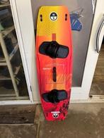 2025 North Prime TT Board 141x42cm Flex TT Bindings L/XL, Watersport en Boten, Kitesurfen, Ophalen of Verzenden, Gebruikt, Binding