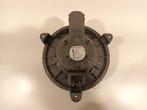 Kachel ventilator motor Ford EcoSport  1.0 EcoBoost AV111984, Auto-onderdelen, Ophalen of Verzenden, Gebruikt, Ford