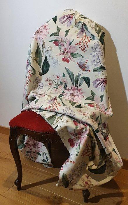 Exclusief weefsel met realistische orchideeën in Art, Antiek en Kunst, Antiek | Kleden en Textiel