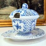 Meissen - Blue Onion - Tureen (3) - Porselein, Antiek en Kunst