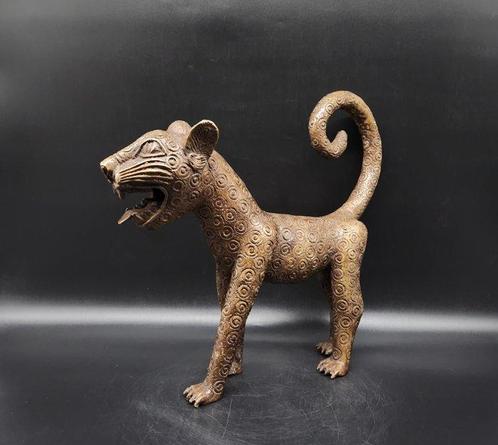Grote poema geslacht oba - sculptuur - Benin (Zonder, Antiek en Kunst, Kunst | Niet-Westerse kunst