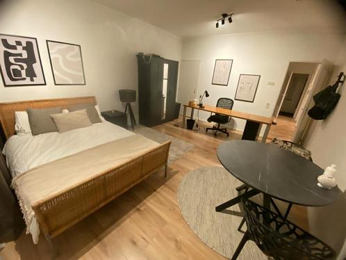 Eigen Kamer aan Cornelis Heinricksestraat, Rotterdam, Huizen en Kamers, Kamers te huur, 50 m² of meer, Rotterdam