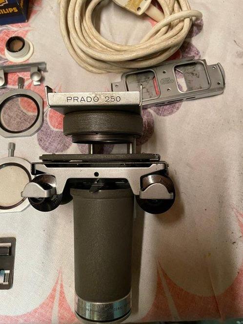Microscoop accessoires - Prado 250 - projector for, Verzamelen, Fotografica en Filmapparatuur