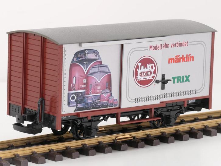 LGB 42355 Gedeckter Güterwagen Modellbahn verbindet, Hobby en Vrije tijd, Modeltreinen | Overige schalen, Overige typen, Nieuw