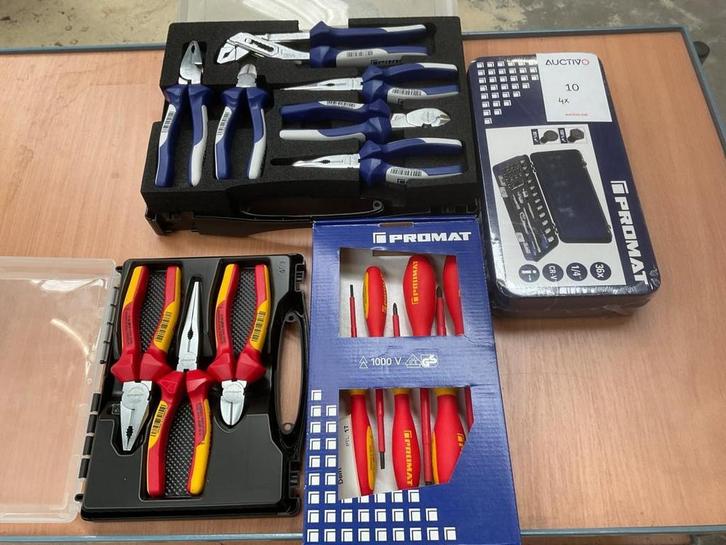 Online veiling: Promat, gereedschapssets (tangen/beitels/dop, Doe-het-zelf en Verbouw, Gereedschap | Handgereedschap, Gebruikt