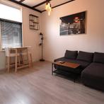 Gemeubileerde tussenwoning met 2 slaapkamers en opslagruimte, Huizen en Kamers, 50 m² of meer, Overige regio's