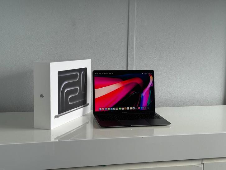Macbook Air 13,3 inch 4k Retina !! 8-core M1 !! 256gb ssd !!, Computers en Software, Apple Macbooks, 3 tot 4 Ghz, 13 inch, 256 GB