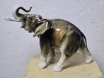 Royal Dux Porzellan-Manufaktur - Figuur - Royal Dux drei