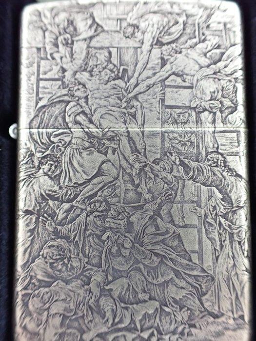 Zippo - Zippo Custom - Descent from the Cross - Zonder, Verzamelen, Rookartikelen, Aanstekers en Luciferdoosjes