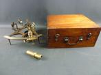 Sextant - Gegoten messing, Antiek en Kunst