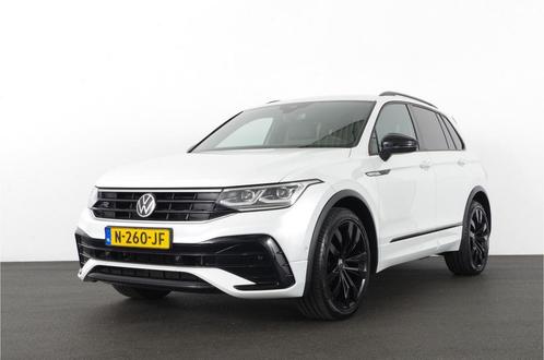 Zakelijke Lease |  Volkswagen Tiguan 1.5 TSI R-Line, Auto's, Volkswagen, Onderhoudsboekje, Lease, Zwart, Automaat, SUV of Terreinwagen